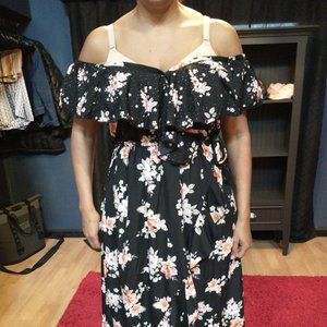 Off the shoulder XL long dress